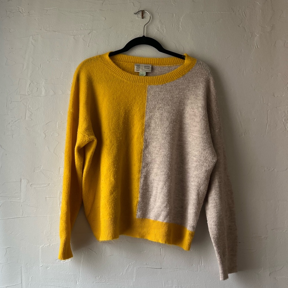 Anthropologie Yellow and Cream Colorblock Sweater